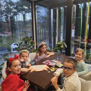 KREIRAMO SIMBOL KRALJEVSKIH ODAJA (2)