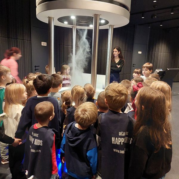 PALATA NAUKE HK9 (1)