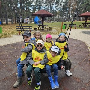 PRINČEVI I PRINCEZE U ČAROBNOJ IGRI (112)