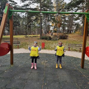 PRINČEVI I PRINCEZE U ČAROBNOJ IGRI (114)