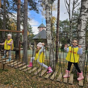 PRINČEVI I PRINCEZE U ČAROBNOJ IGRI (126)