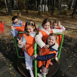 PRINČEVI I PRINCEZE U ČAROBNOJ IGRI (3)