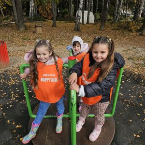 PRINČEVI I PRINCEZE U ČAROBNOJ IGRI (32)