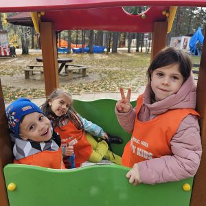 PRINČEVI I PRINCEZE U ČAROBNOJ IGRI (35)