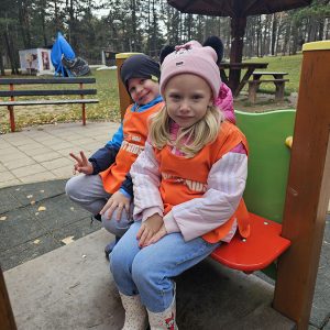 PRINČEVI I PRINCEZE U ČAROBNOJ IGRI (45)