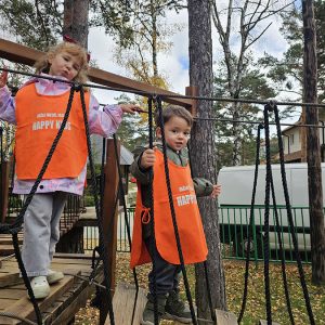 PRINČEVI I PRINCEZE U ČAROBNOJ IGRI (53)