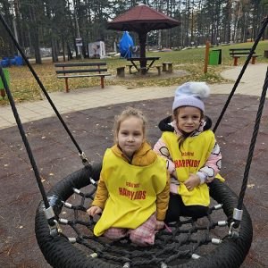 PRINČEVI I PRINCEZE U ČAROBNOJ IGRI (63)