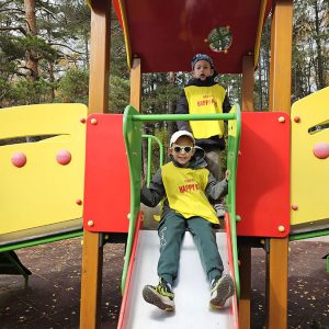 PRINČEVI I PRINCEZE U ČAROBNOJ IGRI (80)