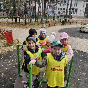 PRINČEVI I PRINCEZE U ČAROBNOJ IGRI (92)