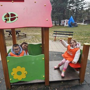 ŠAROLIKA MAGIJA DETINJSTVA (2)