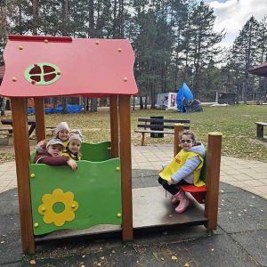 ŠAROLIKA MAGIJA DETINJSTVA (7)