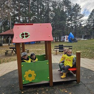 ŠAROLIKA MAGIJA DETINJSTVA (8)