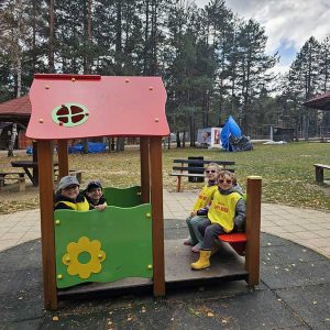 ŠAROLIKA MAGIJA DETINJSTVA (9)