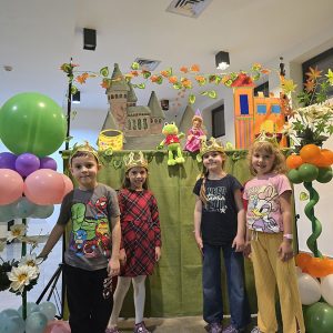 ŠEKSPIROVA KOMEDIJA POD KRUNOM (24)