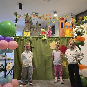 ŠEKSPIROVA KOMEDIJA POD KRUNOM (25)