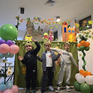 ŠEKSPIROVA KOMEDIJA POD KRUNOM (31)