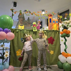 ŠEKSPIROVA KOMEDIJA POD KRUNOM (34)