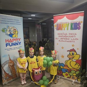 SVEČANO KRUNISANJE MALIH VLADARA UZ TOPLU ČAJANKU (10)