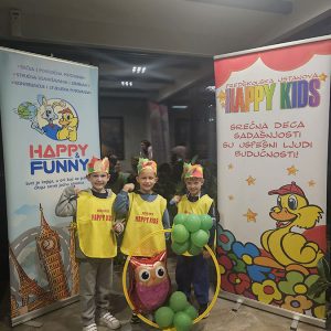 SVEČANO KRUNISANJE MALIH VLADARA UZ TOPLU ČAJANKU (13)