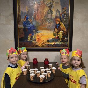 SVEČANO KRUNISANJE MALIH VLADARA UZ TOPLU ČAJANKU (23)