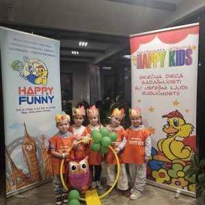 SVEČANO KRUNISANJE MALIH VLADARA UZ TOPLU ČAJANKU (31)