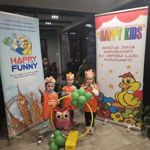 SVEČANO KRUNISANJE MALIH VLADARA UZ TOPLU ČAJANKU (33)