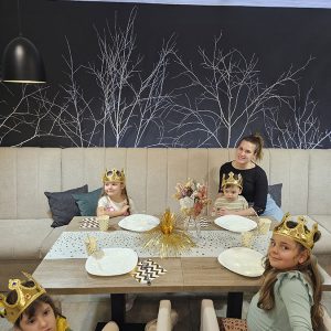 VELIČANSTVENA KRALJEVSKA VEČERA (31)