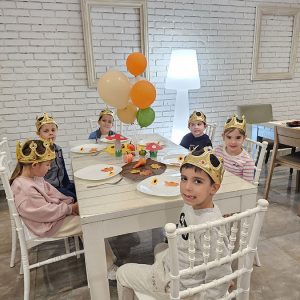 VELIČANSTVENA KRALJEVSKA VEČERA (37)