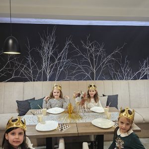 VELIČANSTVENA KRALJEVSKA VEČERA (5)