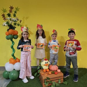 ZLATNE RUKE MALIIH VLADARA (29)