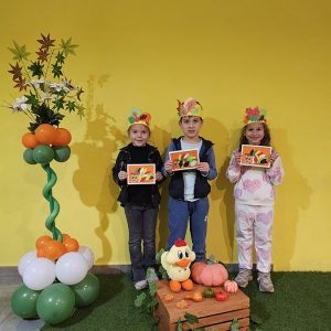 ZLATNE RUKE MALIIH VLADARA (31)