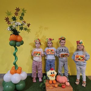 ZLATNE RUKE MALIIH VLADARA (43)