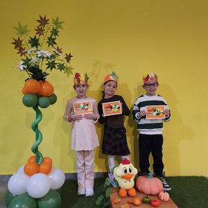 ZLATNE RUKE MALIIH VLADARA (45)