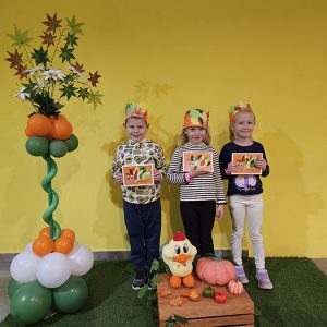 ZLATNE RUKE MALIIH VLADARA (46)