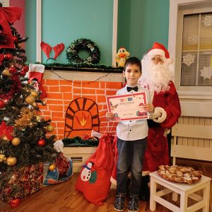 DEDA MRAZOV SVEČANI BAL HK1 (80)