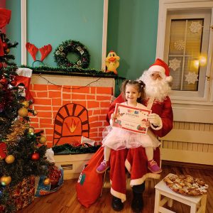 DEDA MRAZOV SVEČANI BAL HK1 (93)