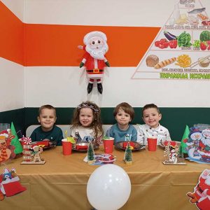 DEDA MRAZOV SVEČANI BAL HK4 (4)