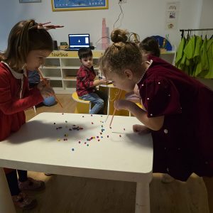 DEDA MRAZOV SVEČANI BAL HK5 (10)