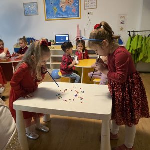 DEDA MRAZOV SVEČANI BAL HK5 (9)