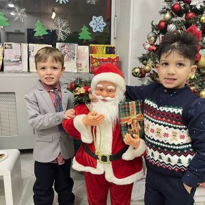 DEDA MRAZOV SVEČANI BAL HK6 (19)