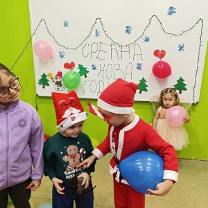 DEDA MRAZOV SVEČANI BAL HK6 (26)