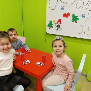 DEDA MRAZOV SVEČANI BAL HK6 (30)