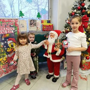 DEDA MRAZOV SVEČANI BAL HK6 (38)