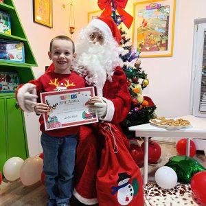 DEDA MRAZOV SVEČANI BAL HK7 (11)