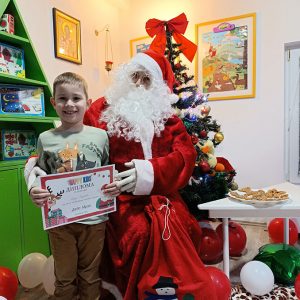 DEDA MRAZOV SVEČANI BAL HK7 (12)