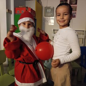 DEDA MRAZOV SVEČANI BAL HK7 (3)