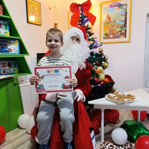 DEDA MRAZOV SVEČANI BAL HK7 (32)