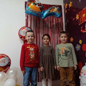 DEDA MRAZOV SVEČANI BAL HK7 (47)