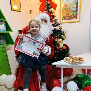 DEDA MRAZOV SVEČANI BAL HK7 (6)