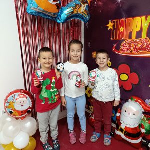 DEDA MRAZOV SVEČANI BAL HK7 (80)